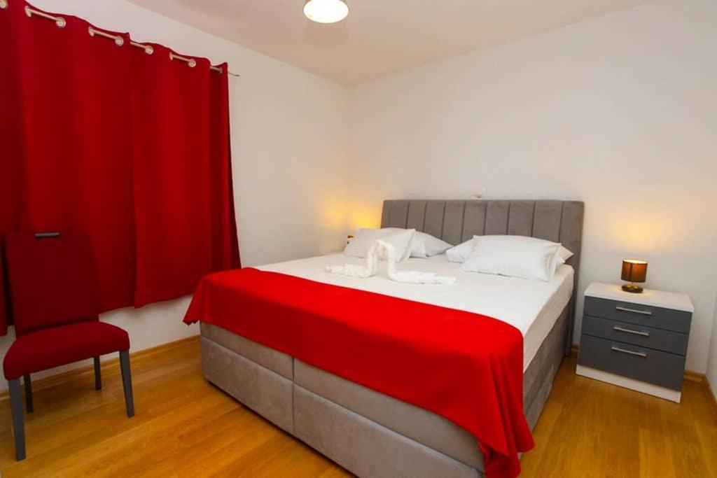 Apartments Vladimir #5 Μακάρσκα Εξωτερικό φωτογραφία