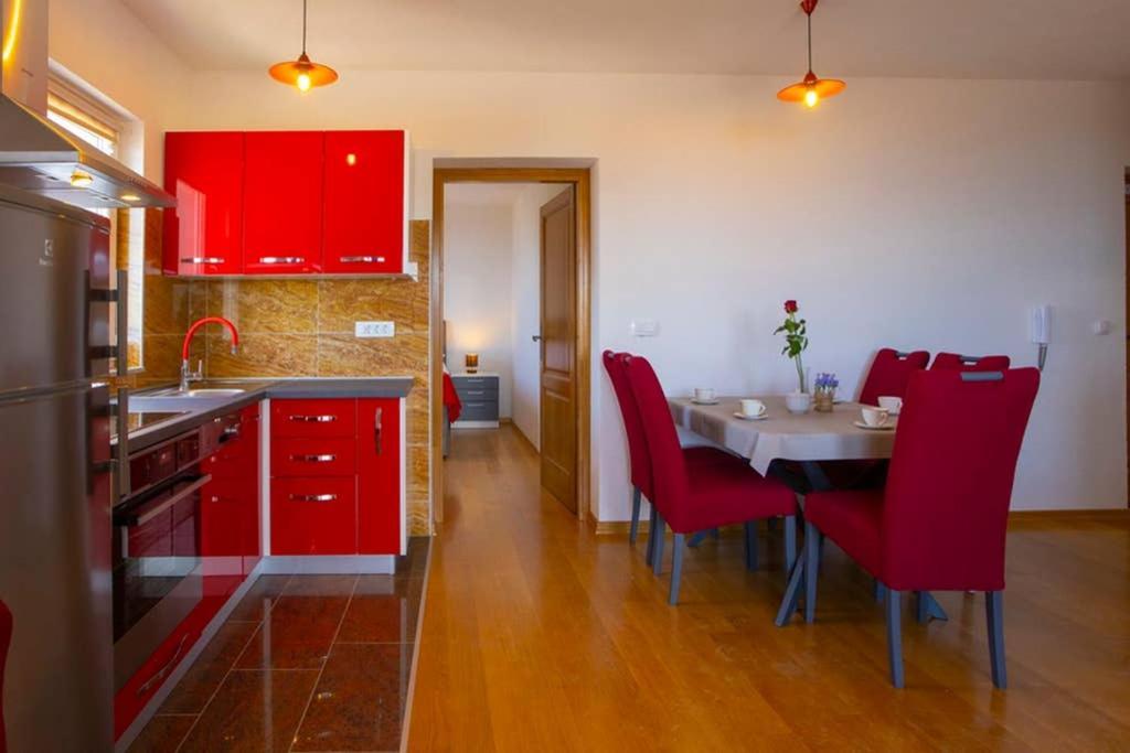 Apartments Vladimir #5 Μακάρσκα Εξωτερικό φωτογραφία